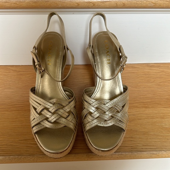 Coach espadrille wedges size 9. Brand new - Picture 2 of 4